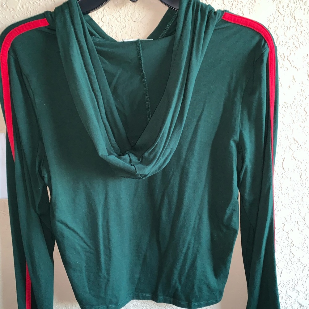 Green Cropped Hoddie